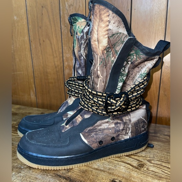 NIKE SF Air Force 1 High Realtree Black Size 10.5 M - Rare Find! - Picture 3 of 9
